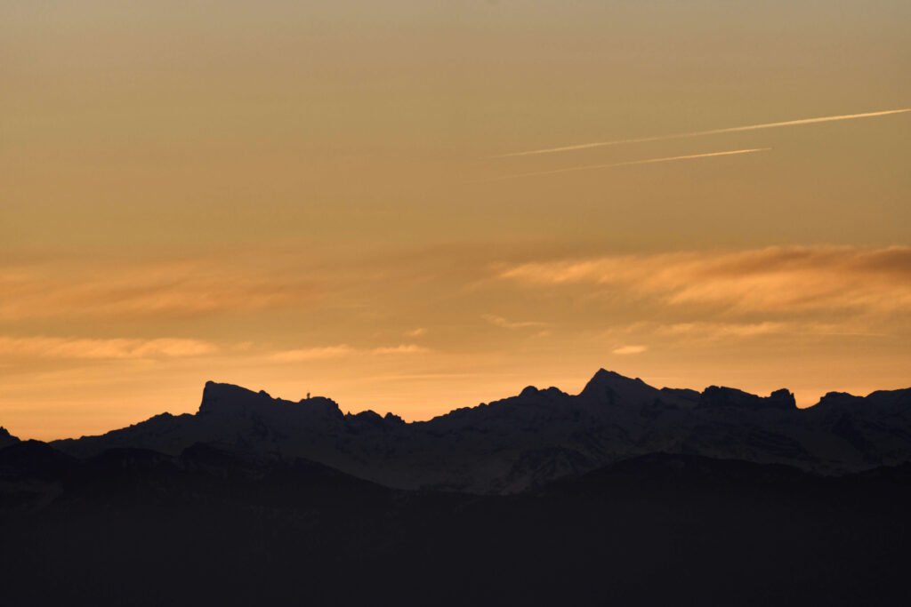 wolfgang hasselmann x2J 1Ua t8 unsplash The Mystical Mountains: An Introduction to Wuyi